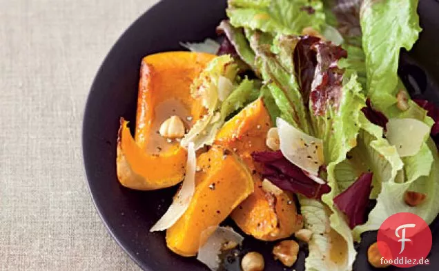 Gerösteter Kürbis-Salat mit Ahorn-Vinaigrette