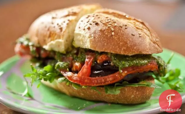 Gebratene Auberginen und Tomaten Subs