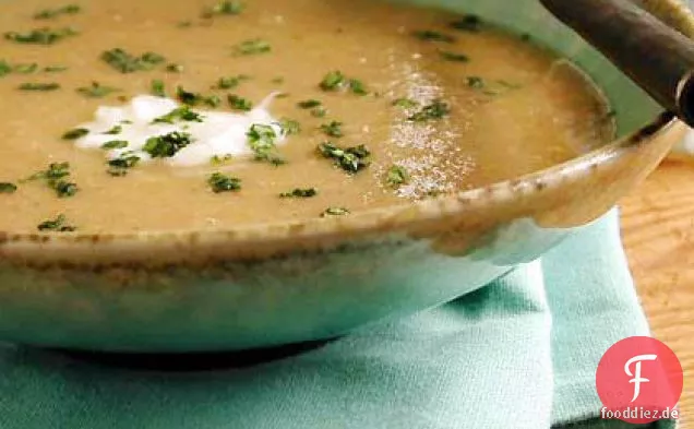 Gebratene Auberginen-Knoblauch-Suppe