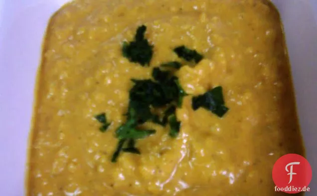 Cremige Curry-Kürbissuppe