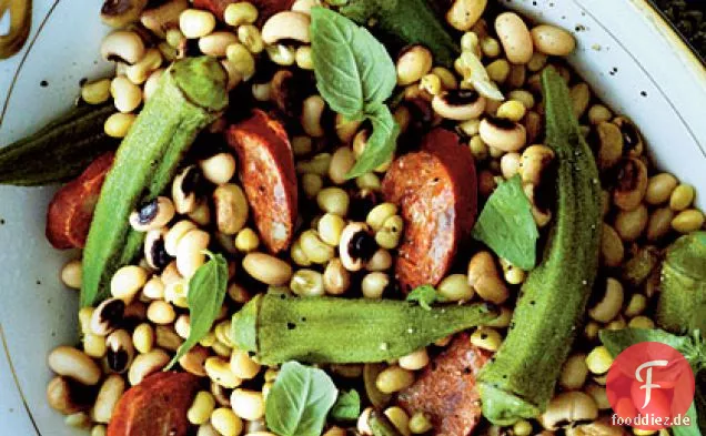 Feld Erbsen mit Okra und Andouille Wurst