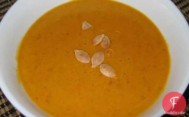 Thailändische Kürbissuppe