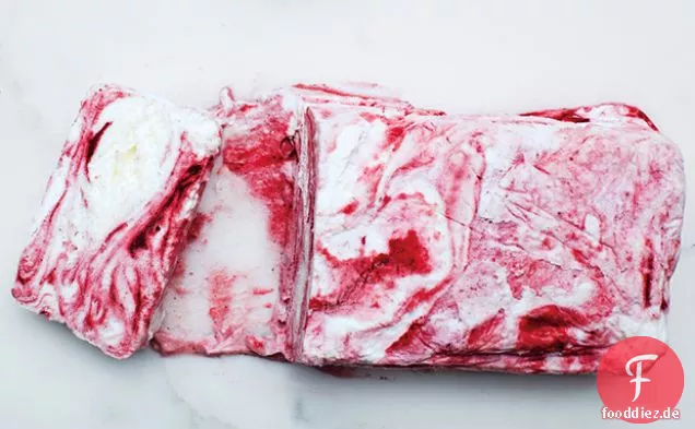Pflaumen-Semifreddo