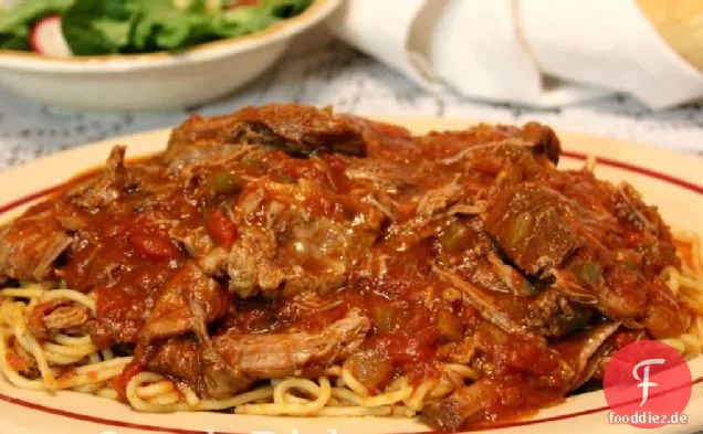 Kreolische Daube und Spaghetti