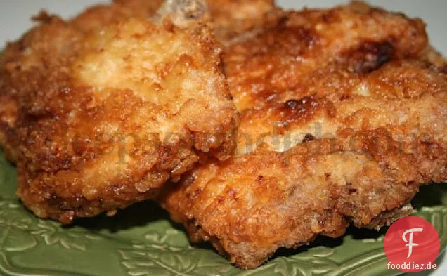 Frittierte Schweinekoteletts