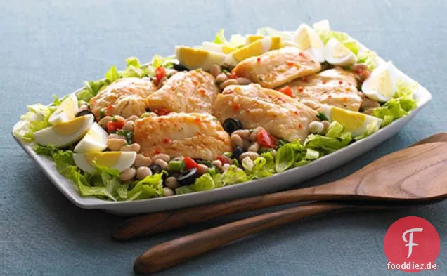 Skillet Kabeljau mit weißem Bohnensalat