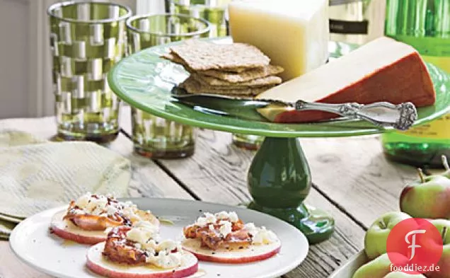 Pancetta-Chips Mit Ziegenkäse und Birne