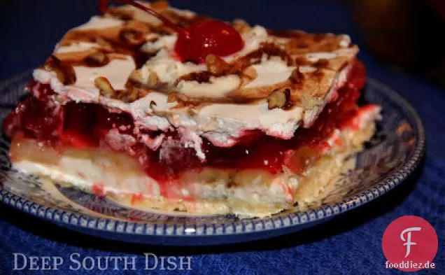 Layered Banana Split Dessert