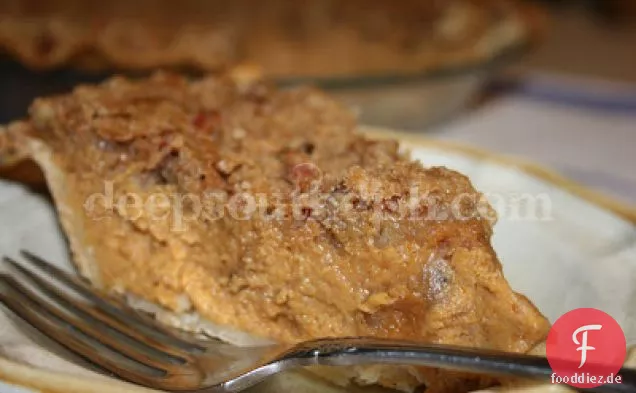 Praline Kürbiskuchen mit Ahorn-Rum-Sauce