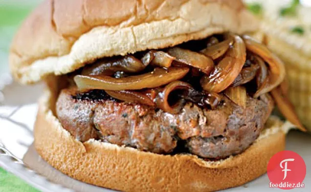 Zwiebel-erstickte italienische Burger