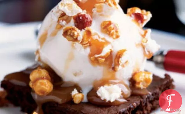 Cracker Jack Brownie Eisbecher