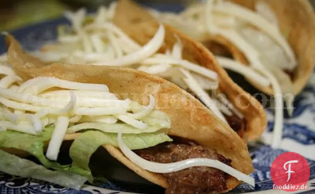 Authentische mexikanische Shredded Beef Tacos