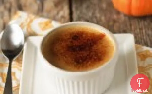 Kürbis-Gewürz-Crème Brûlée