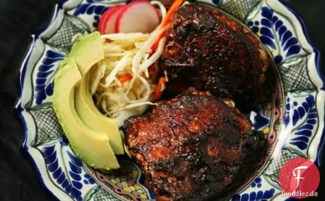 Rotes Chile mariniertes gegrilltes Huhn
