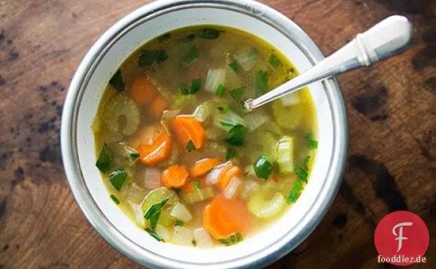 Mamas Hühnersuppe der kalten Jahreszeit