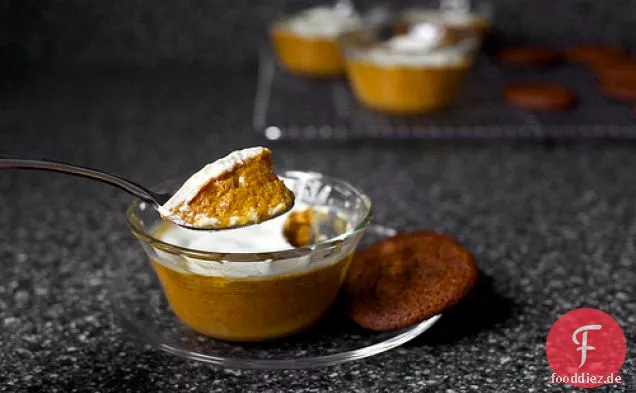 Kürbis-Sauerrahm-Puddings