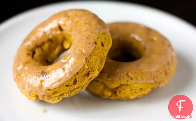Gebackene Kürbis Donuts
