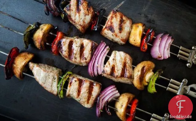 Gegrilltes Thunfisch-Kebabs