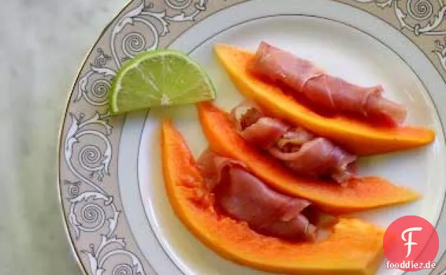 Papaya, Schinken und Limette