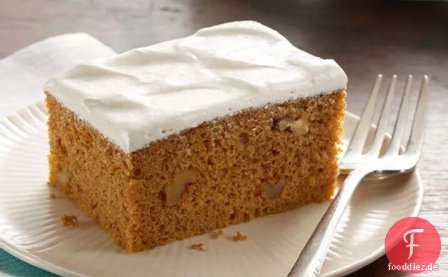 Kürbisgewürzkuchen mit braunem Zuckerguss