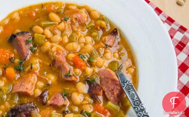 Schinken- und Bohnensuppe