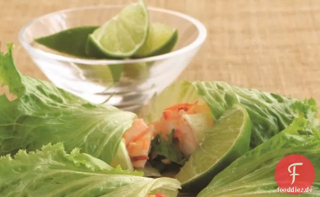 Thai-inspirierte leichte und einfache Salatwickel