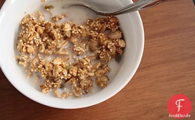 Kürbis-Gewürz-Müsli