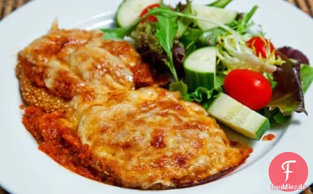 Gebratene grüne Tomaten Parmesan