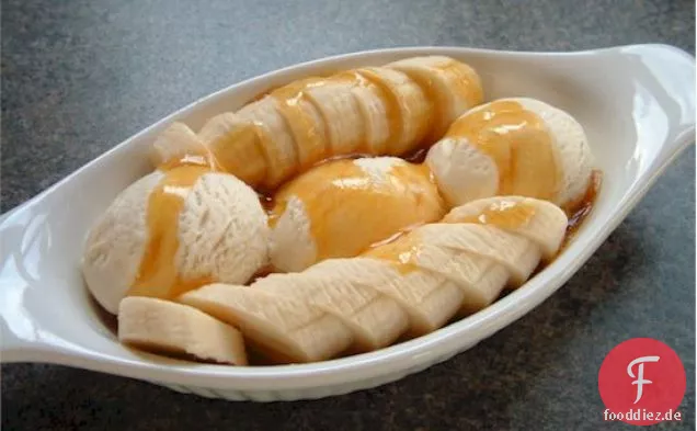 Bananen mit Karamellsauce