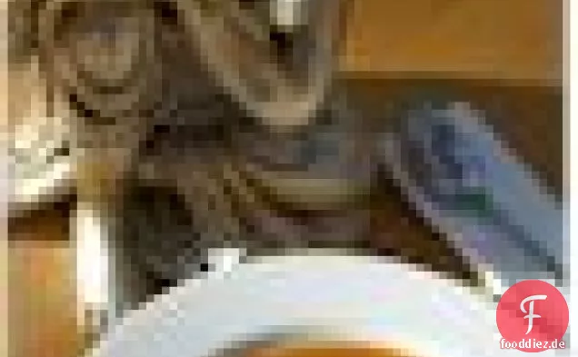 Würzige klare Tomatensuppe (vegan, glutenfrei, nussfrei, sojafrei)