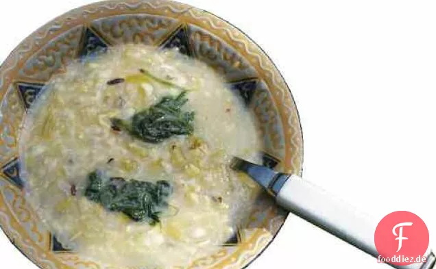 Sellerie und Reissuppe mit Zitronengras