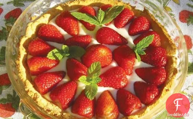 Erdbeer-Kokosnuss-Creme-Torte