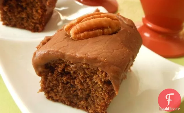 Veganer Coca Cola Kuchen mit Fudgy Zuckerguss