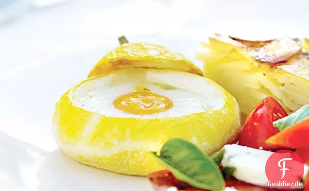 Pattypan Squash mit Eiern