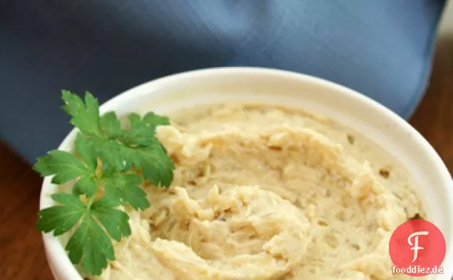 Milchfreier karamellisierter Zwiebeldip