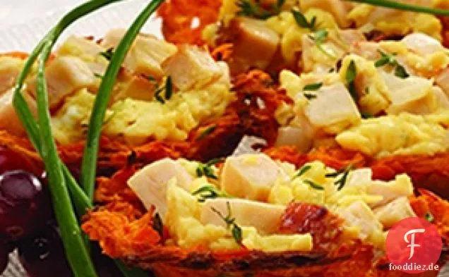 Huhn & Eier in einem Süßkartoffelnest
