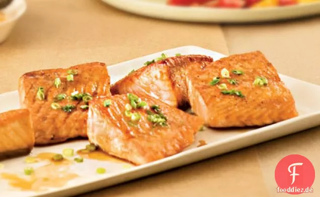 Lachs mit Ingwer-Orange Glasur