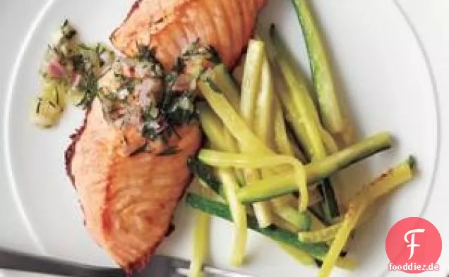 Lachs Und Zucchini Mit Schalotten-Vinaigrette