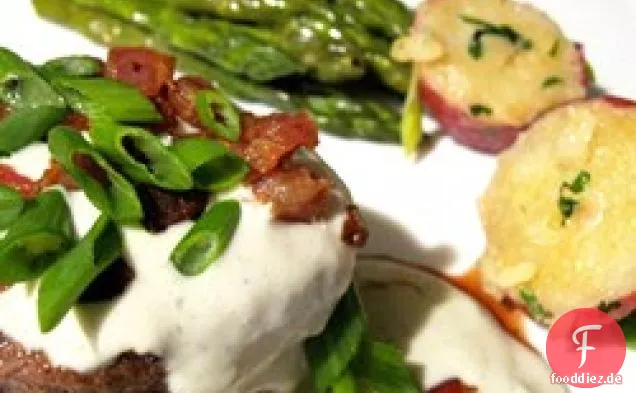 Gegrilltes Filet Mignon mit Gorgonzola-Sahnesauce
