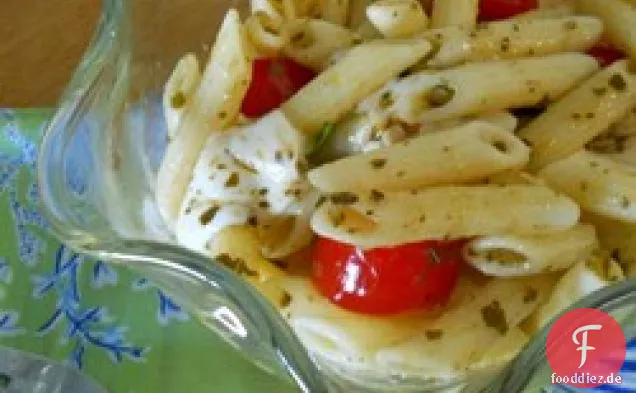 Pesto Pasta Caprese-Salat