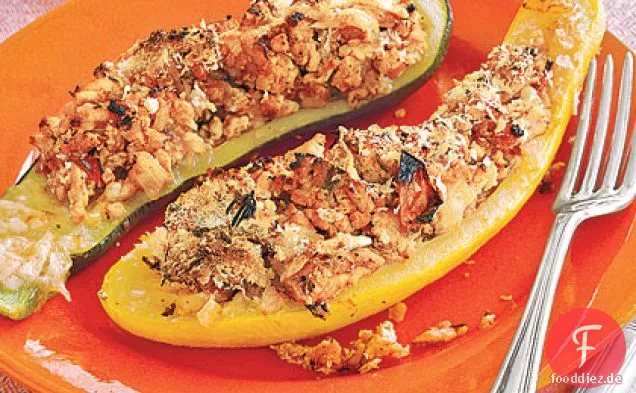Gefüllter Sommerkürbis