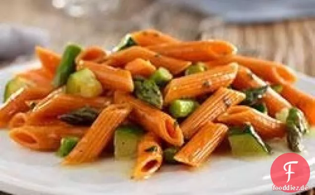 Penne mit Zucchini, Spargel und Parmigiano Reggiano