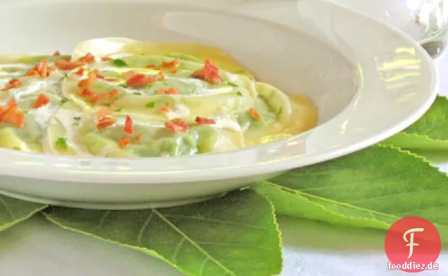 Erbsenravioli mit Rosmarincreme