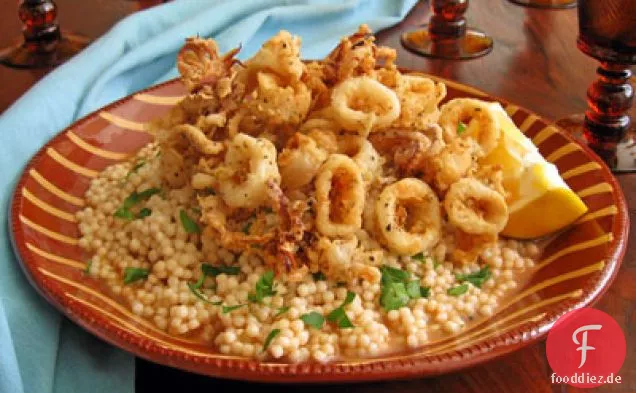 Sizilianischer Couscous mit Fischbrühe (Cuscus con brodo di pesce)