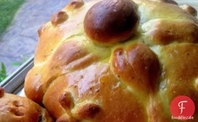 Pan de Muertos (Mexikanisches Brot der Toten)