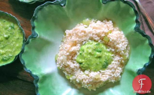 Weißes Risotto mit Fava-Püree