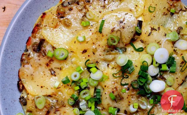 Herbstlicher Sommerkürbis und Kartoffeltorte