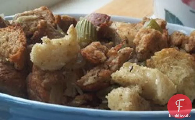 Brot und Sellerie-Füllung