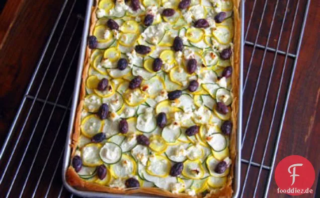 Squash-Torte mit Kräutern und Feta