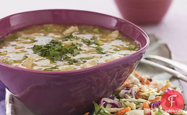 Hühnerei-Tropfen-Suppe